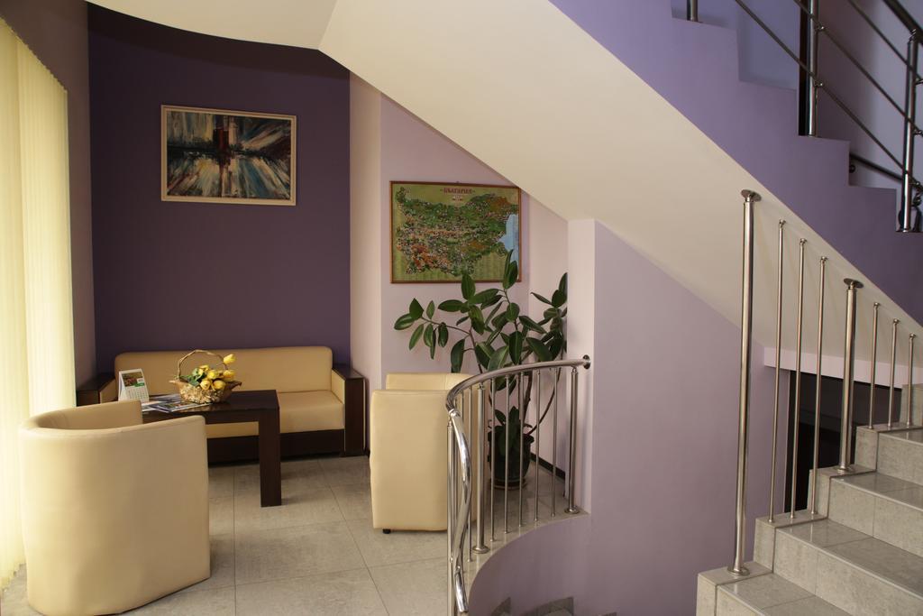 Family Hotel Avramov Vidin Eksteriør billede