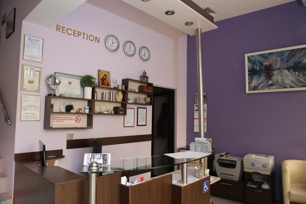 Family Hotel Avramov Vidin Eksteriør billede