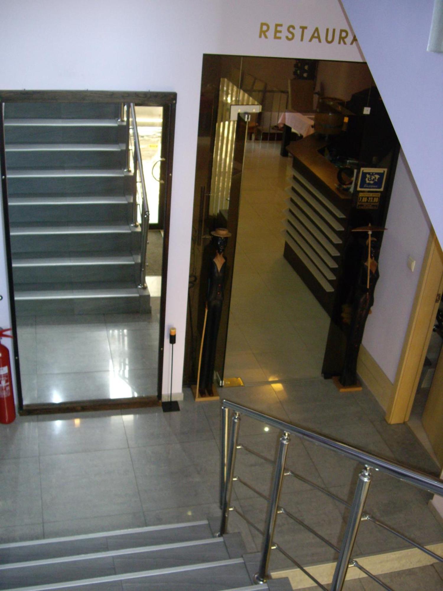 Family Hotel Avramov Vidin Interiør billede
